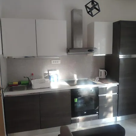 Tome Biograd Na Moru