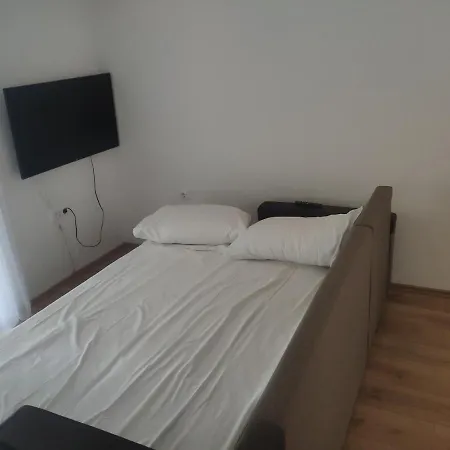 Tome * Biograd Na Moru