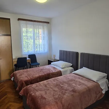 Tome Biograd Na Moru