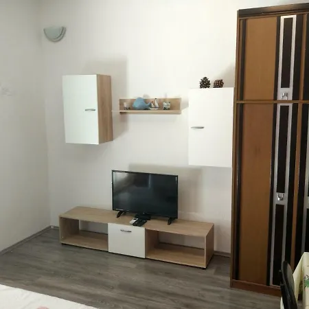 Tome Biograd Na Moru