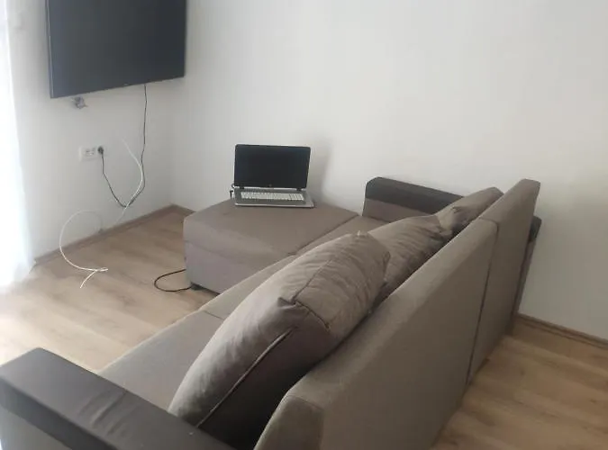Tome Apartman