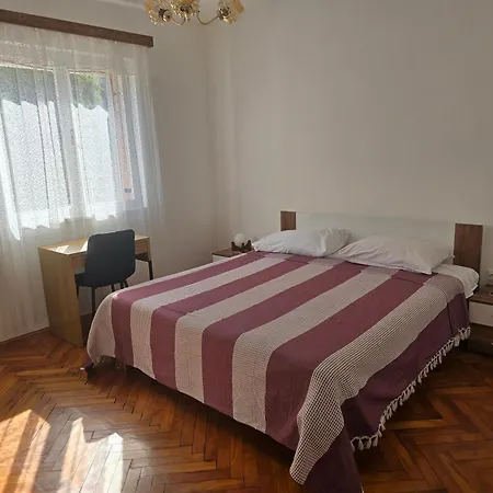 Tome Lejlighed Biograd Na Moru